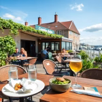 Hemmagastronomi i Luleå – Njut av deras uteservering | Info & kontakt