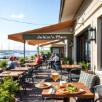 John’s Place i Varberg – Njut av deras uteservering | Info & kontakt